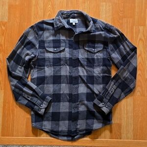 Sonoma long sleeve button down flannel shirt gray and black men's small
